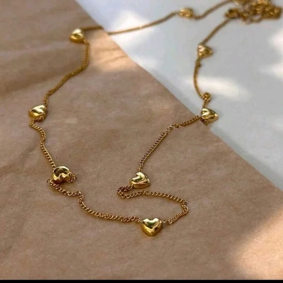NEW! 18K Gold Plated Minimalist Simple Petite Hearts Station Chain Necklace - Picture 3 of 6
